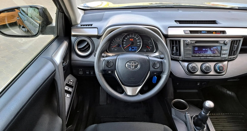 Toyota RAV4 cena 59900 przebieg: 134400, rok produkcji 2013 z Pajęczno małe 106